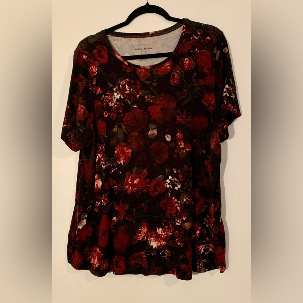 2/$30 ADDITIONELLE modern fit plus tees